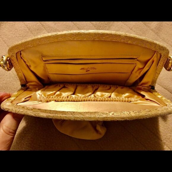Beautiful vintage evening clutch by Mel-Ton - Picture 2 of 5